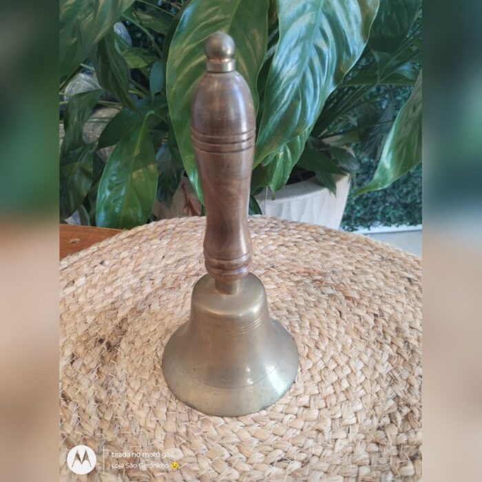 Sineta de Bronze com Cabo de Madeira 19cm